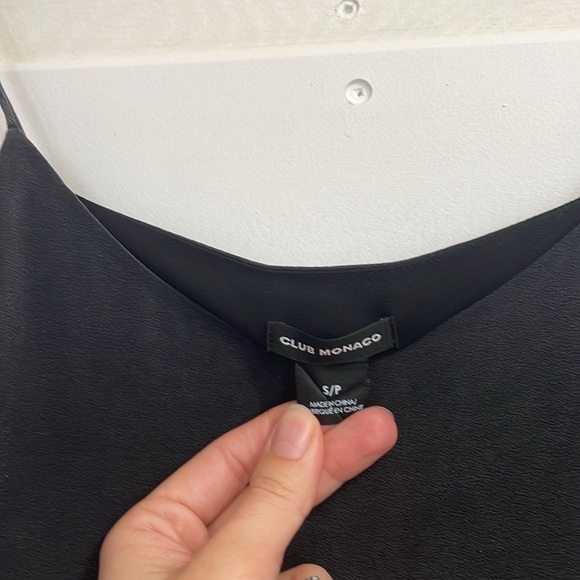 Club Monaco silk tank, Sz S - Picture 3 of 3